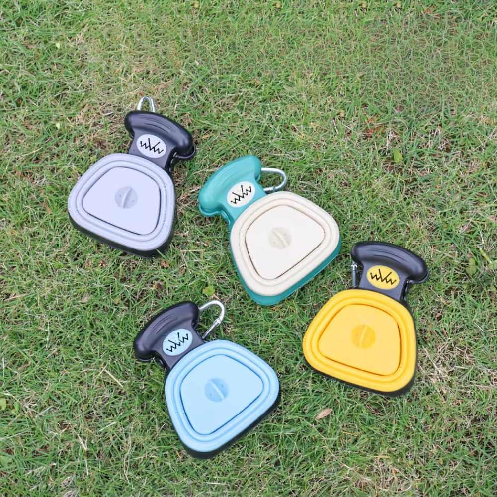 Recogedor portátil + 6 rollos de bolsas de regalo